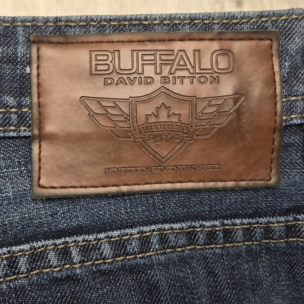 Men's Size 42 Buffalo Jeans (Easy Fit) - Picture 13 of 13